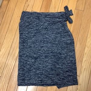 NWT. Gap wrap skirt. Size LTALL